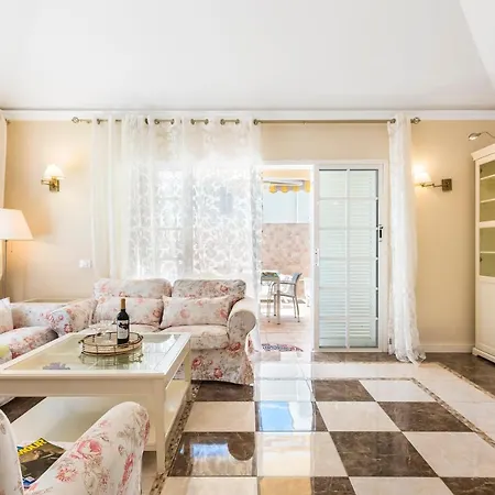 Villa Beautiful Anna With Heated Pool