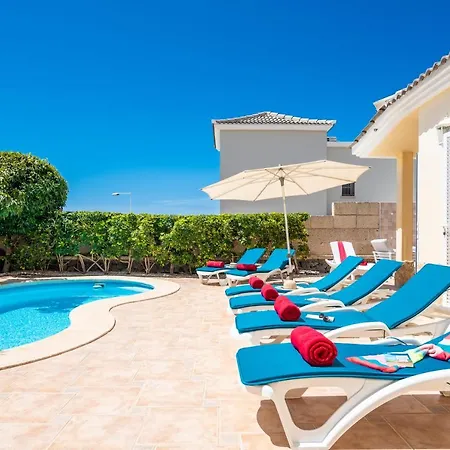 Villa Beautiful Anna With Heated Pool *