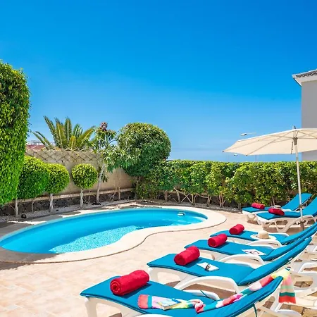 Beautiful Anna With Heated Pool Villa *