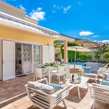 Beautiful Anna With Heated Pool Villa *