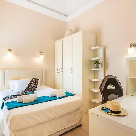 Beautiful Anna With Heated Pool Villa *