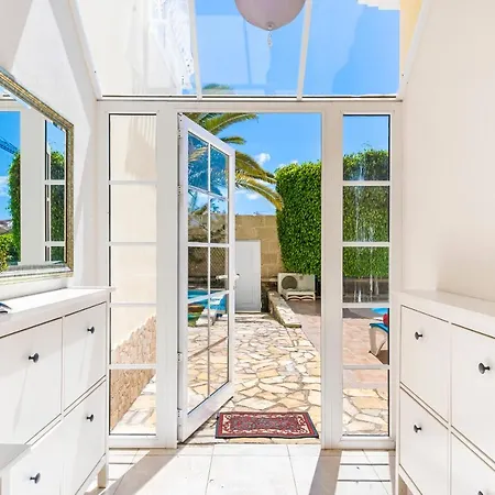 Villa Beautiful Anna With Heated Pool *
