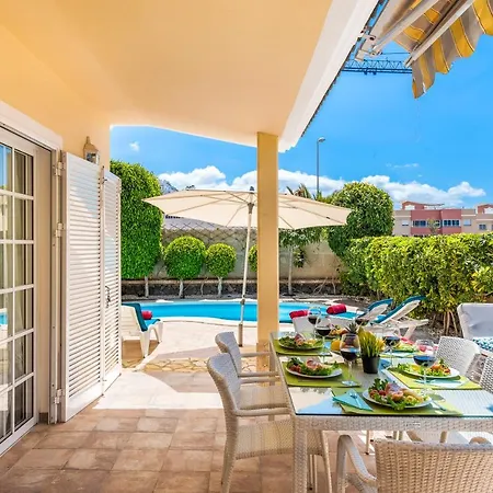 Villa Beautiful Anna With Heated Pool Costa Adeje (Tenerife)